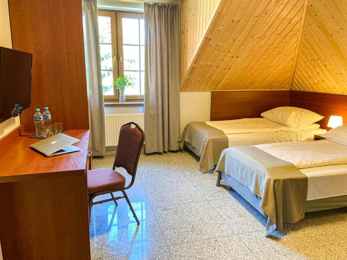 Osrodek Agroturystyczny Zacisze Villa Giewartów Eksteriør billede